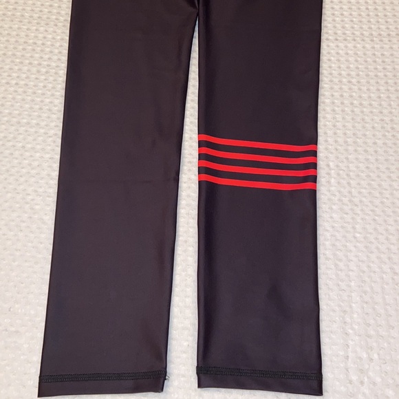 NEW! $78 SCOUT DESIGNS XS SMALL Black Leggings Red Stripes - Picture 9 of 16